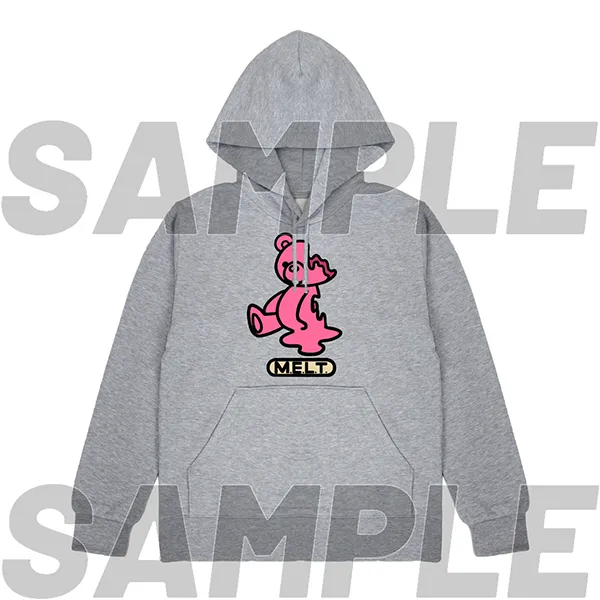 河原木桃香の「M.E.L.T.」 プルオーバーパーカー